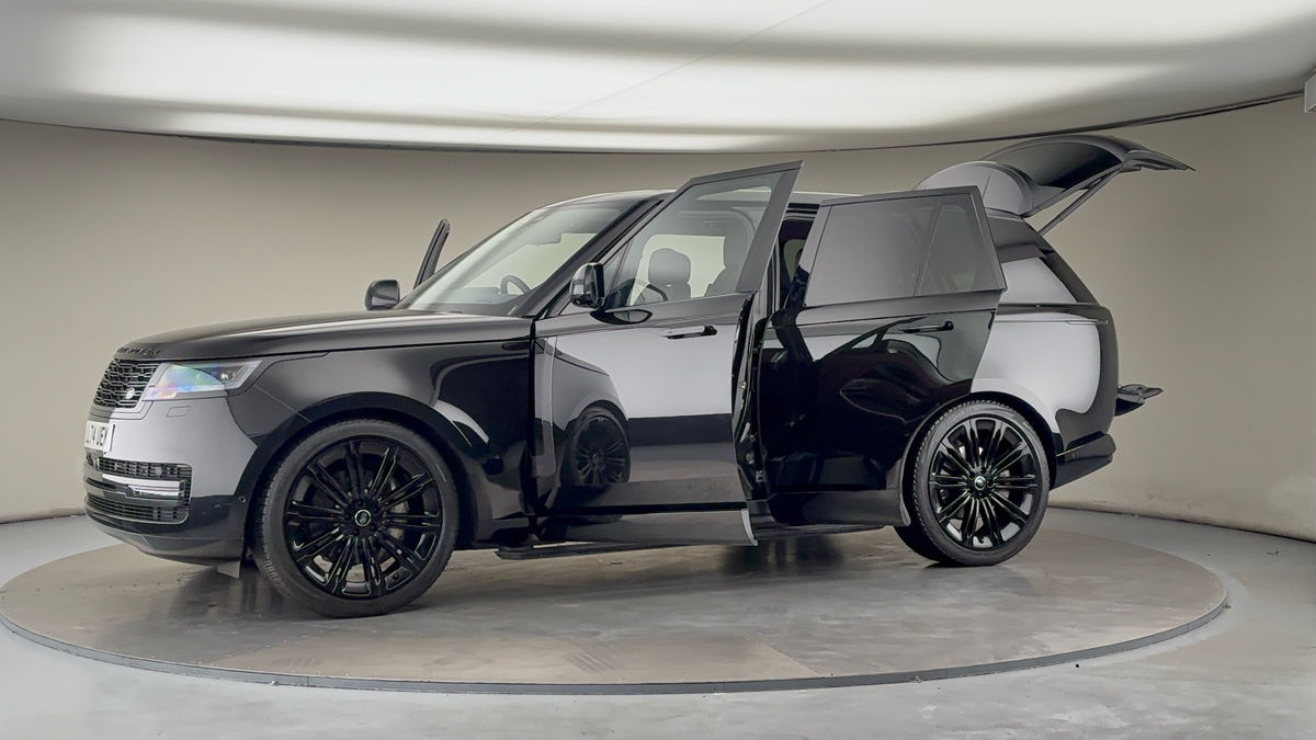 More views of Land Rover Range Rover