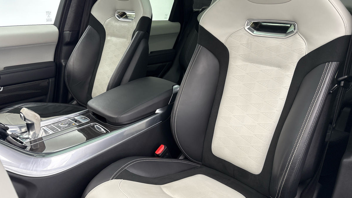 Land Rover Range Rover Sport Image 7