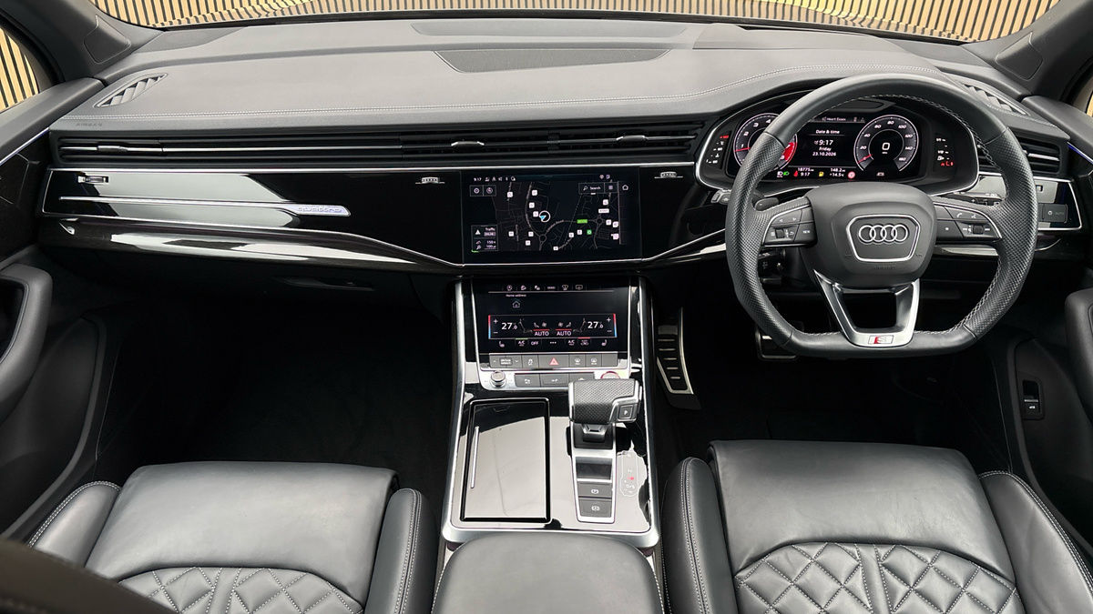 Audi SQ7 Image 12
