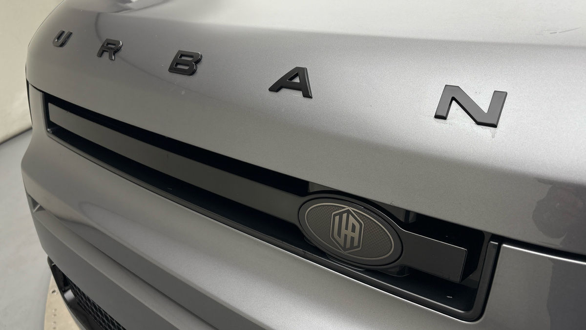 Land Rover Defender 110 Urban Image 24