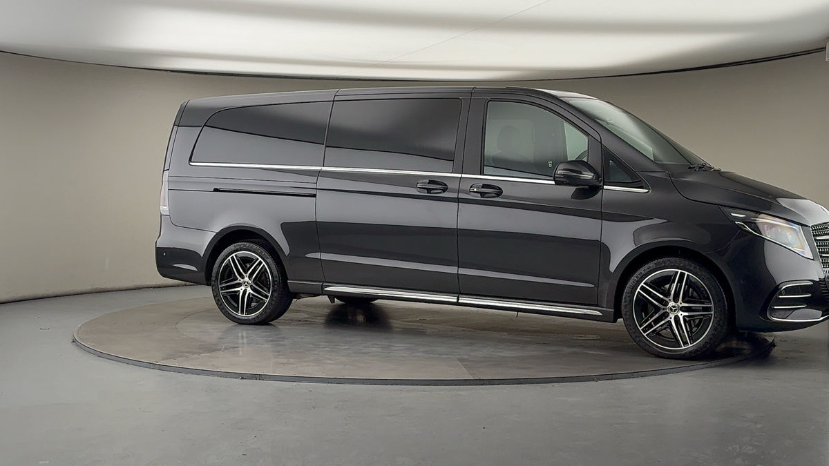 More views of Mercedes-Benz V Class