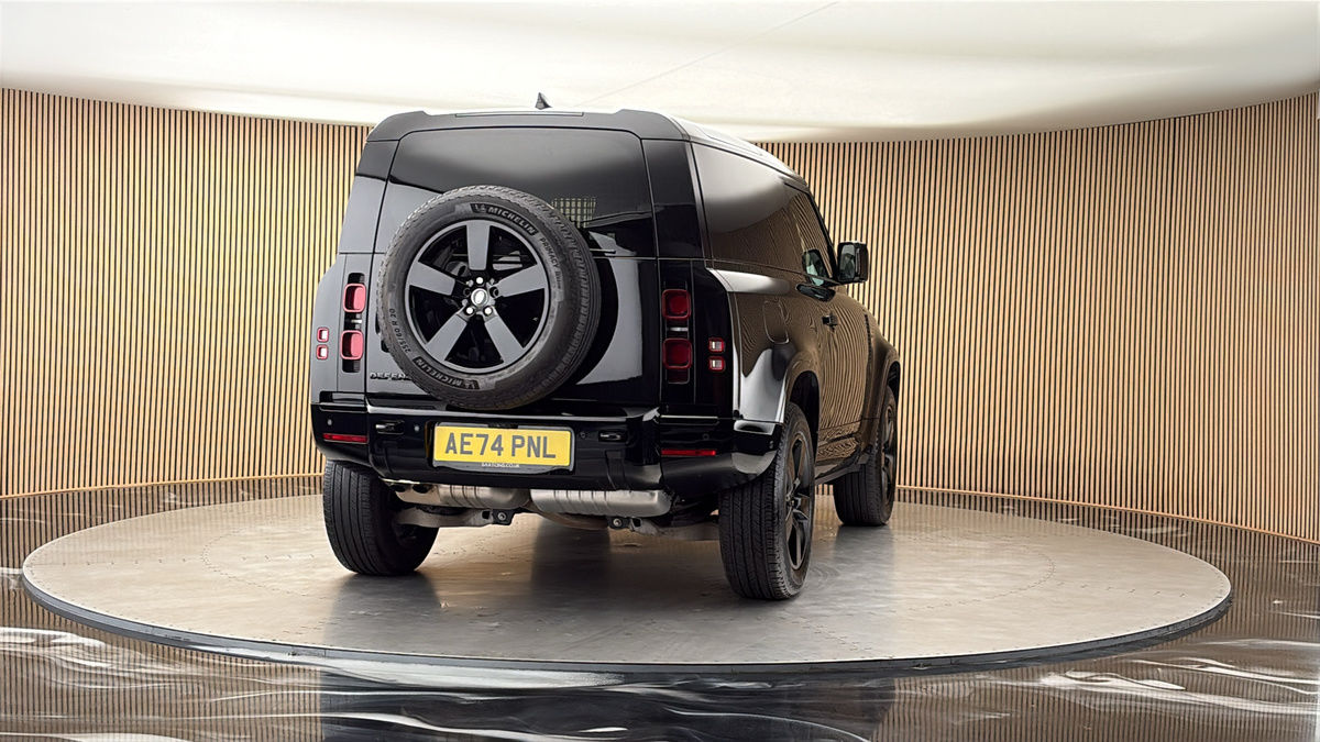 More views of Land Rover Defender 90