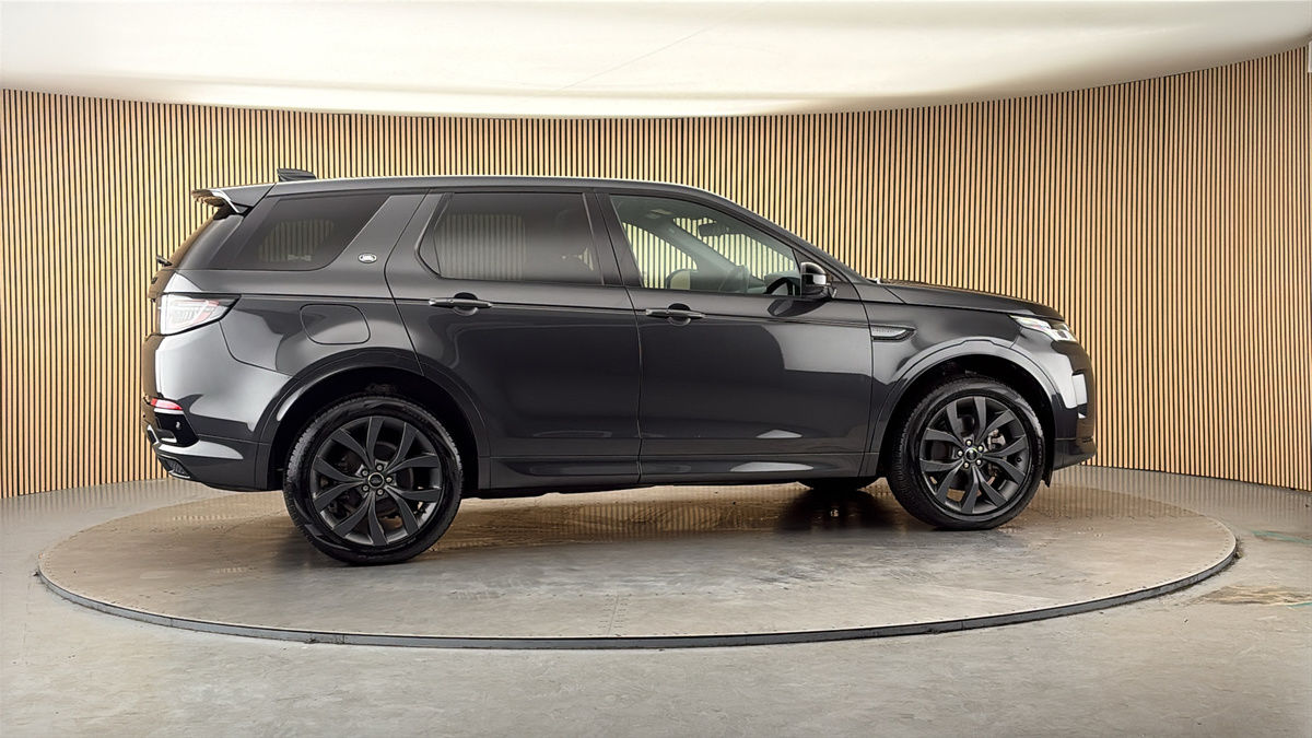 More views of Land Rover Discovery Sport
