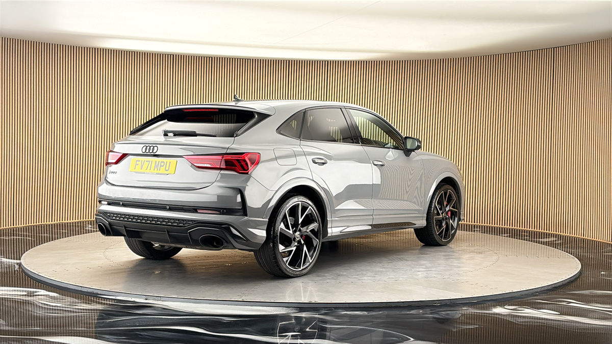 More views of Audi RS Q3