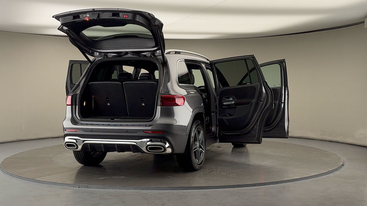 More views of Mercedes-Benz GLB