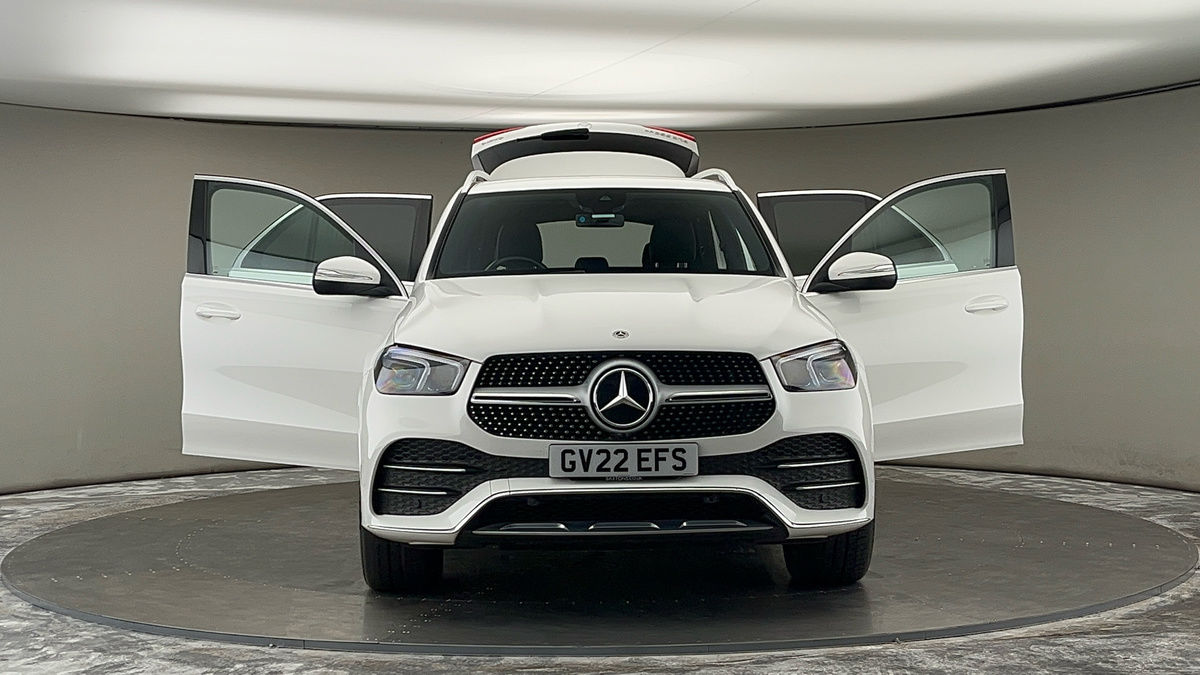 More views of Mercedes-Benz GLE