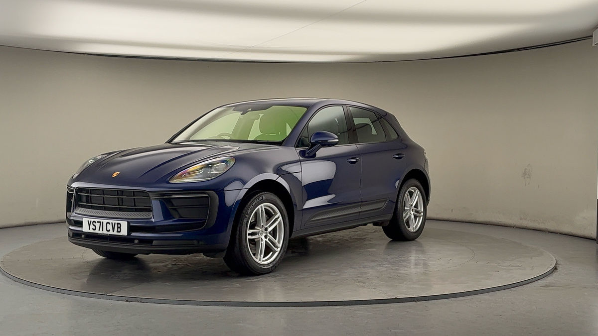 More views of Porsche Macan