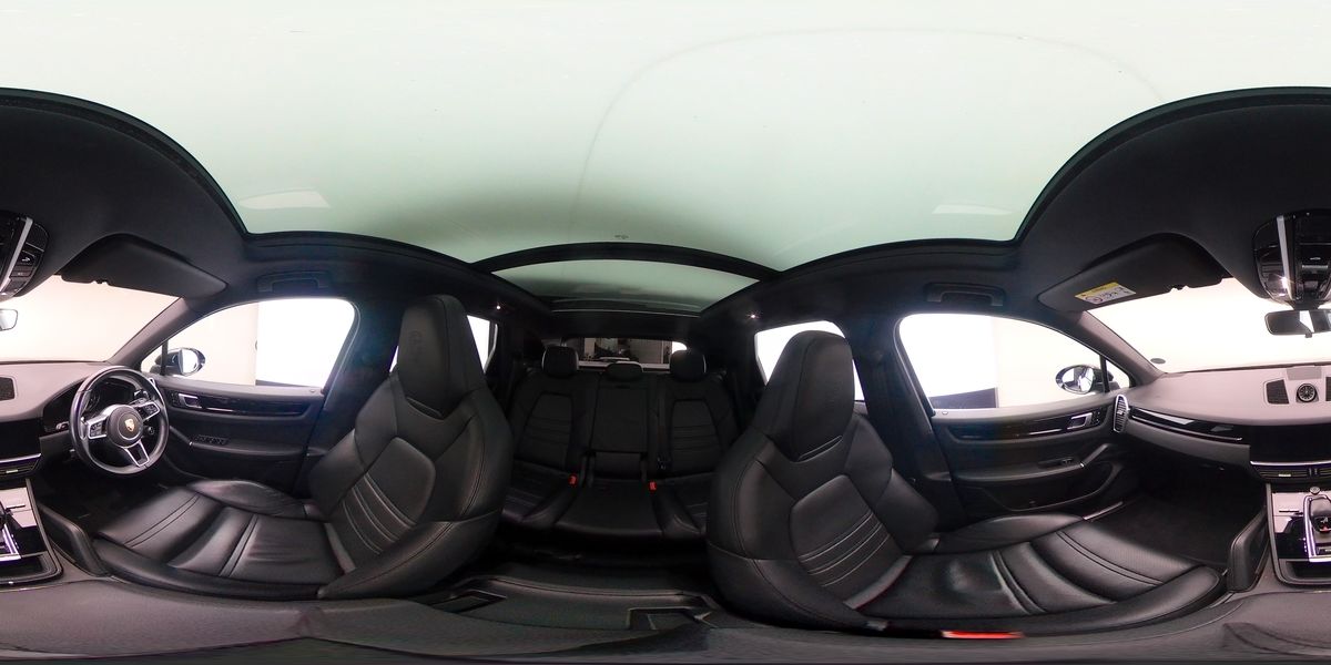 More views of Porsche Cayenne