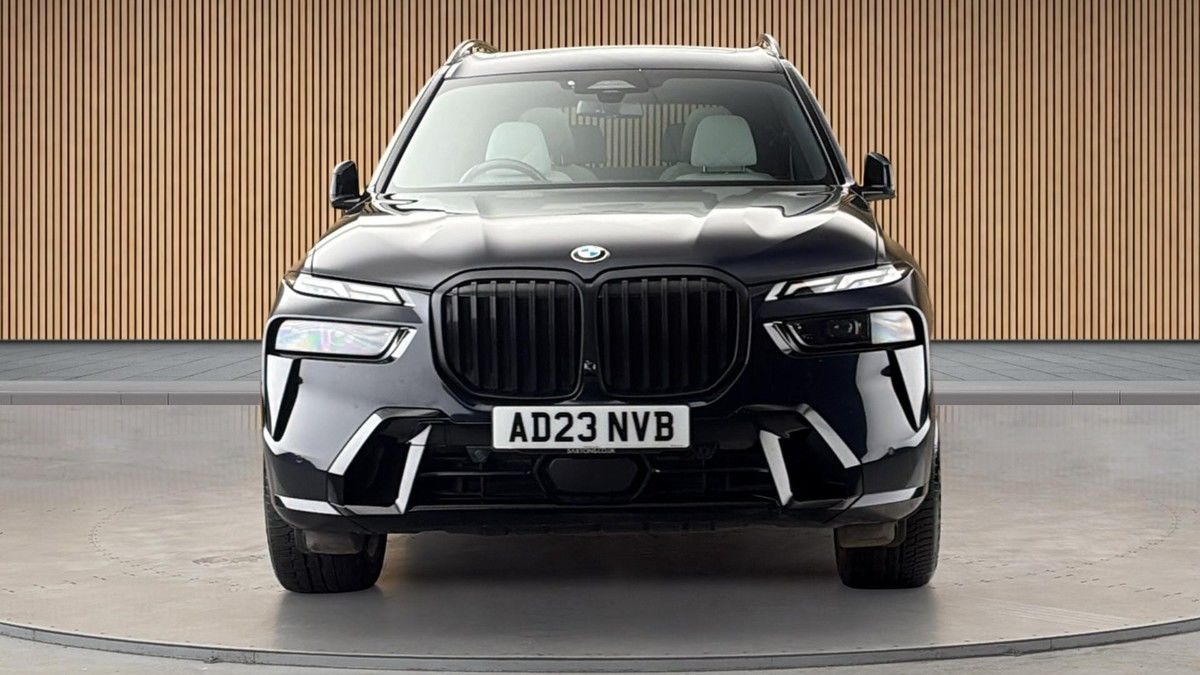 BMW X7 Image 3