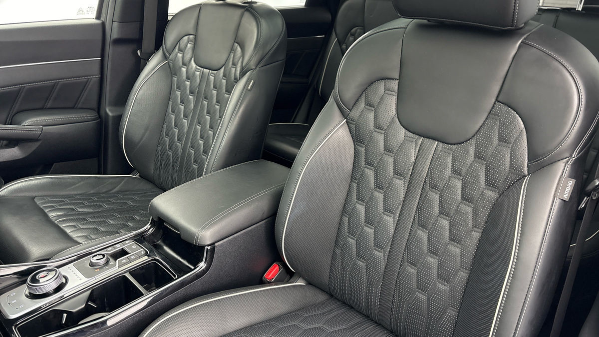 Kia Sorento Image 7