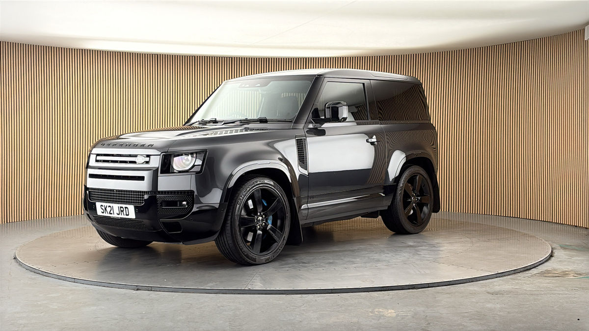 Land Rover Defender 90 Image 20