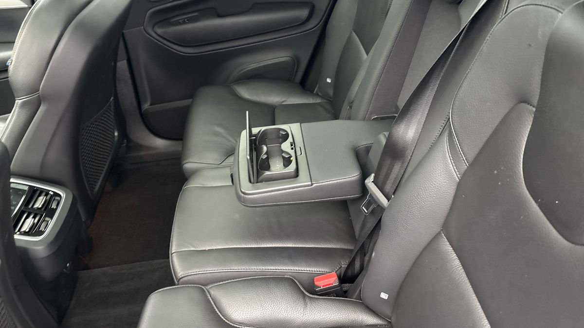 Volvo XC90 Image 9