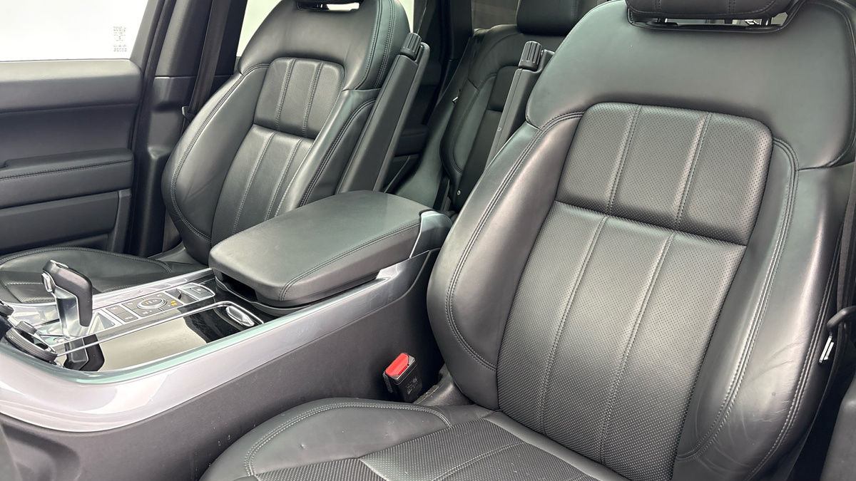 Land Rover Range Rover Sport Image 7