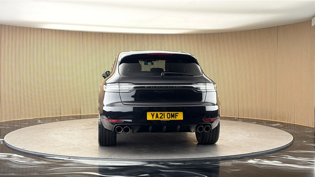 More views of Porsche Macan