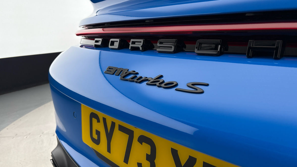 Porsche 911 Image 26