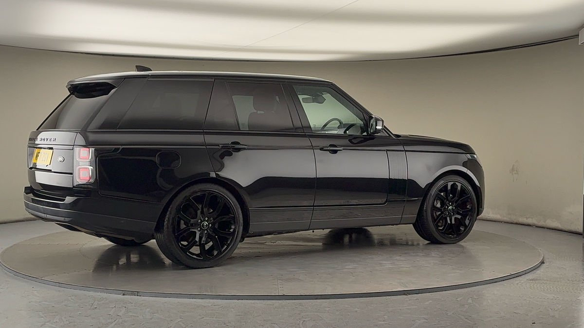 More views of Land Rover Range Rover