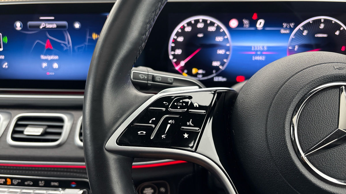 Mercedes-Benz GLE Image 13