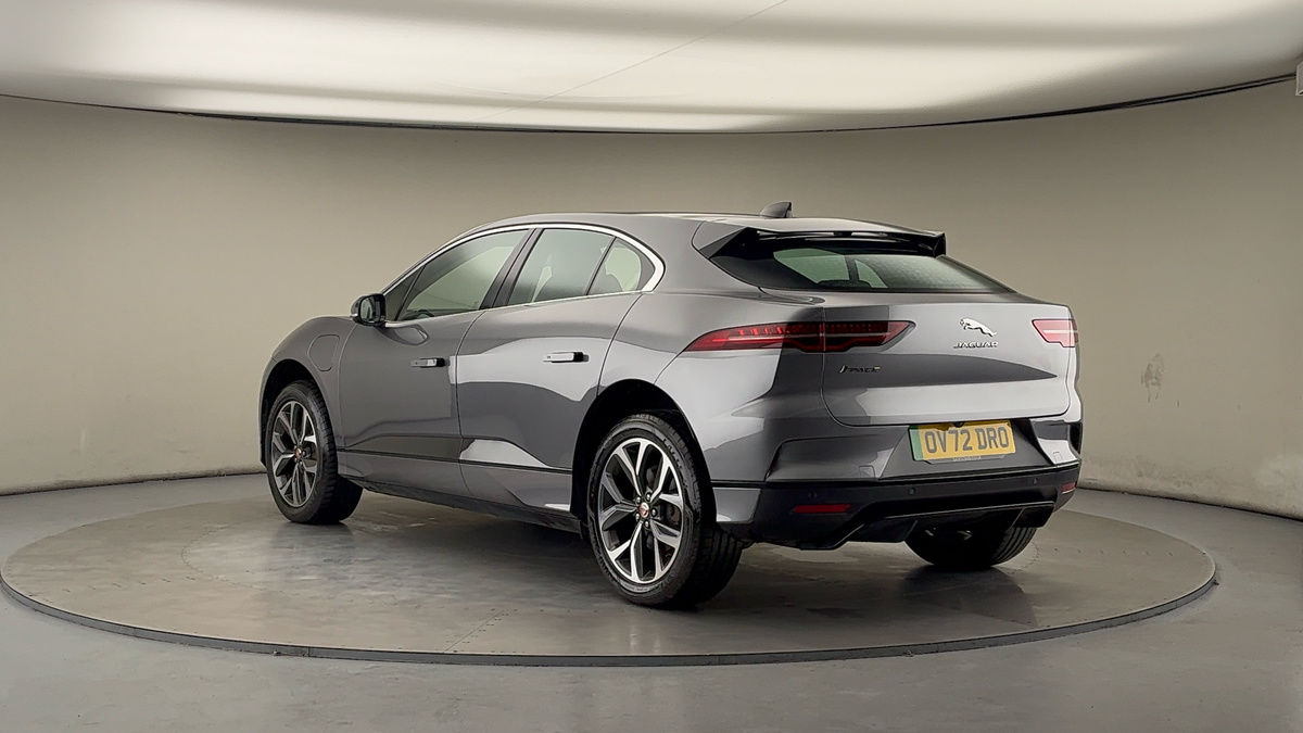 Jaguar I-PACE Image 3