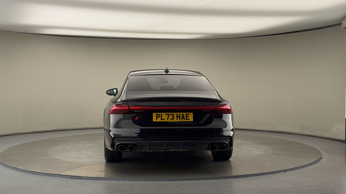 More views of Audi S7