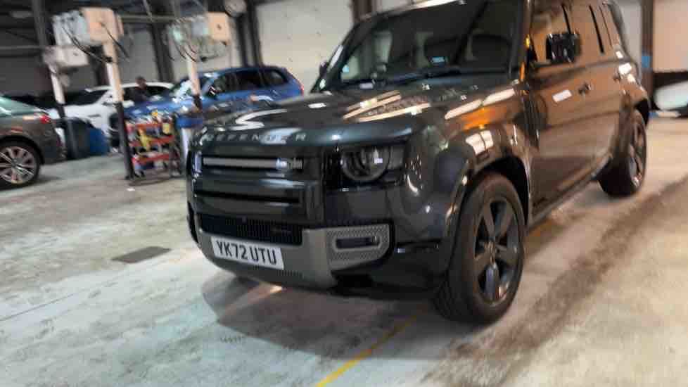 More views of Land Rover Defender 110