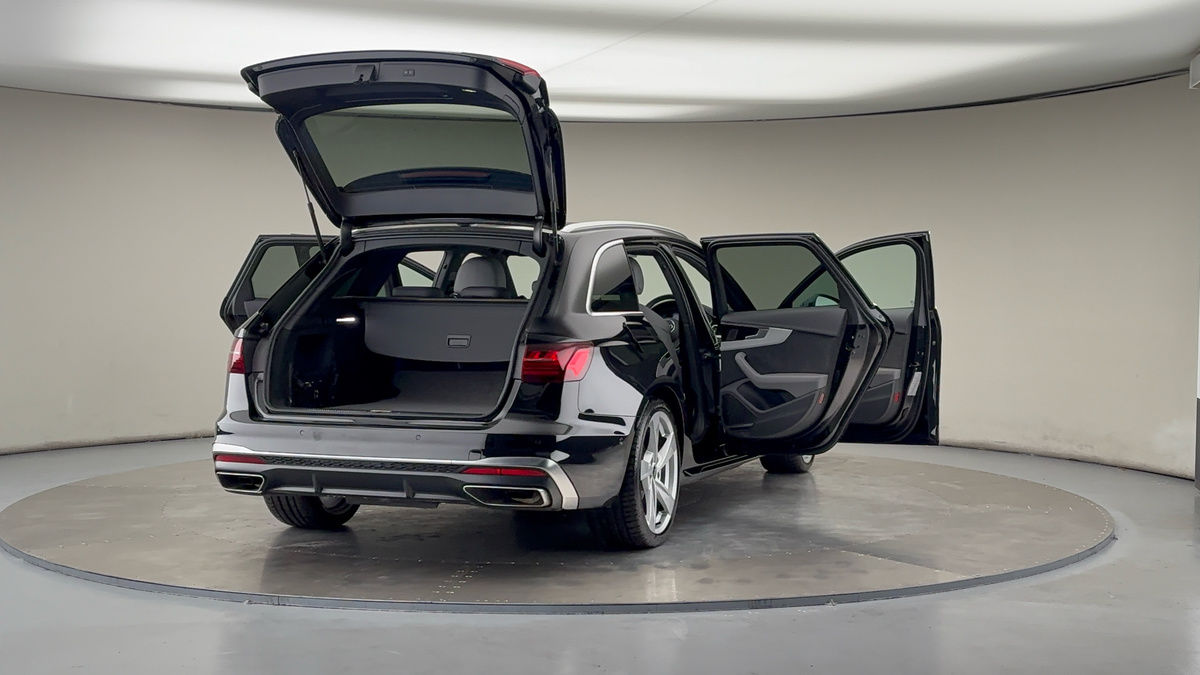 More views of Audi A4 Avant