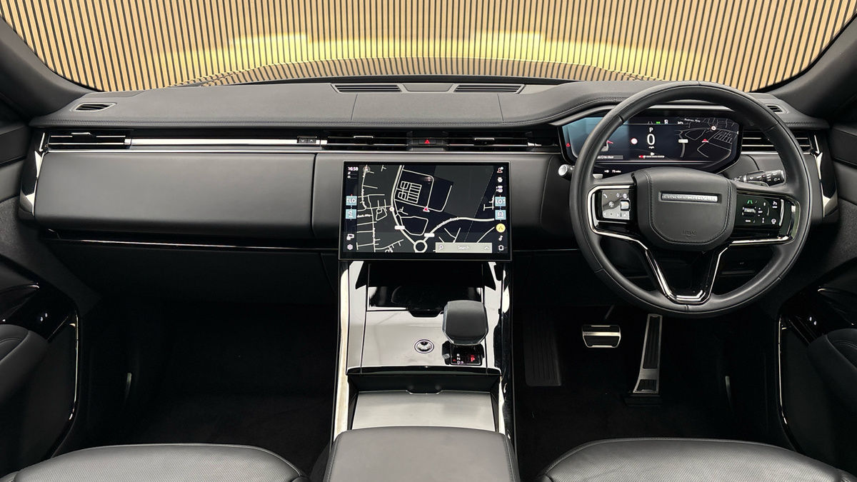 Land Rover Range Rover Sport Image 12