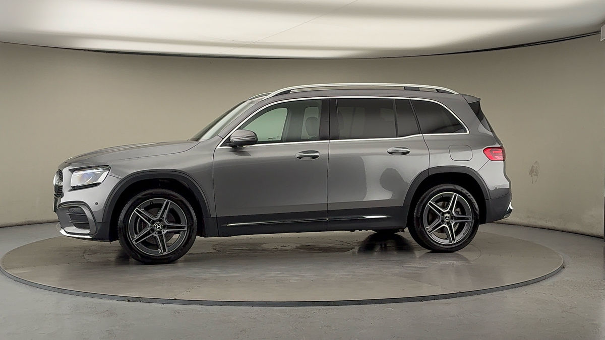 More views of Mercedes-Benz GLB