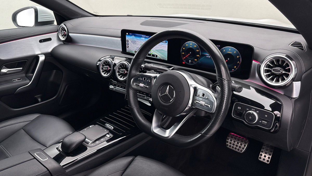 Mercedes-Benz CLA Image 5