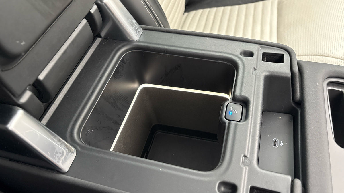 Land Rover Discovery Image 28