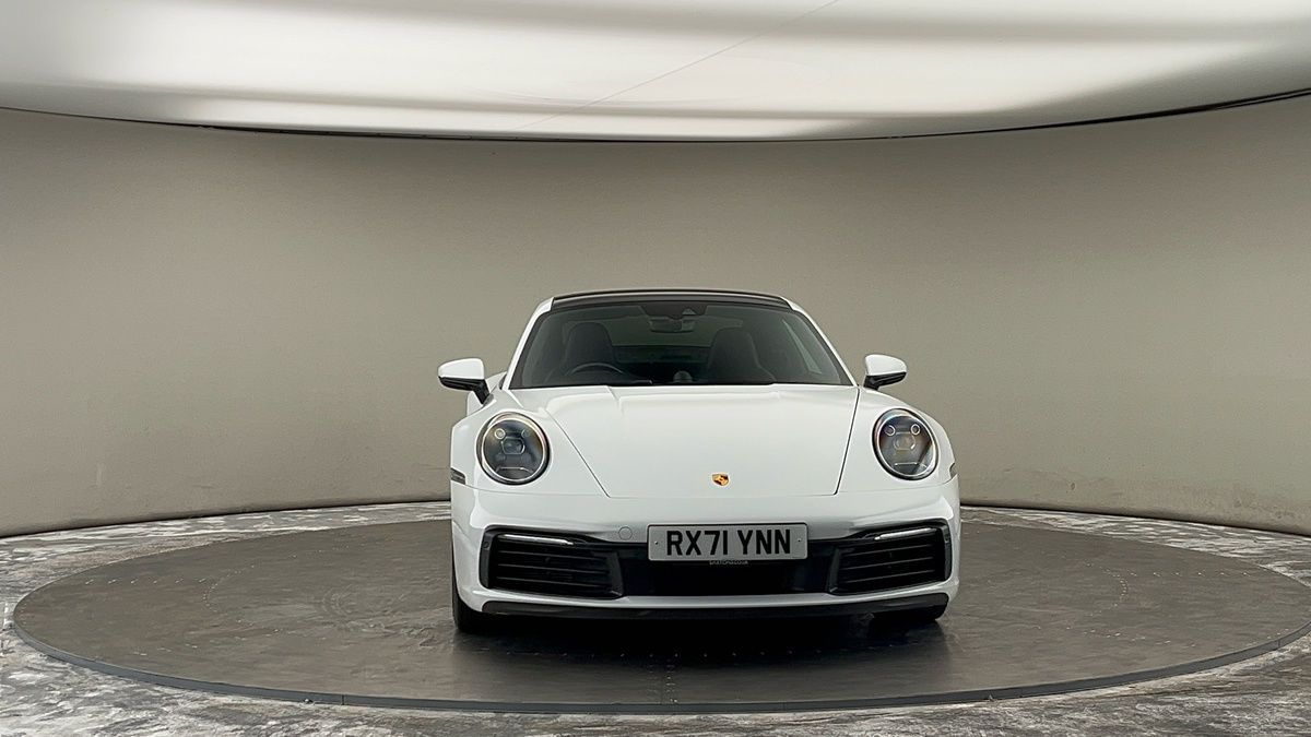 More views of Porsche 911