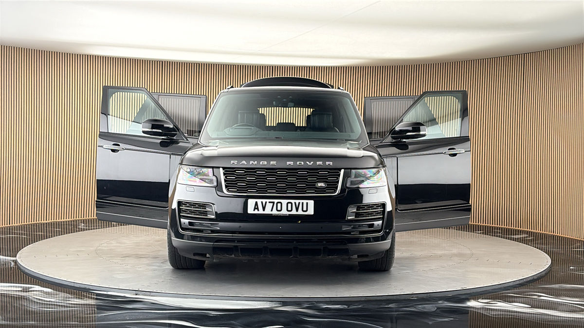 More views of Land Rover Range Rover