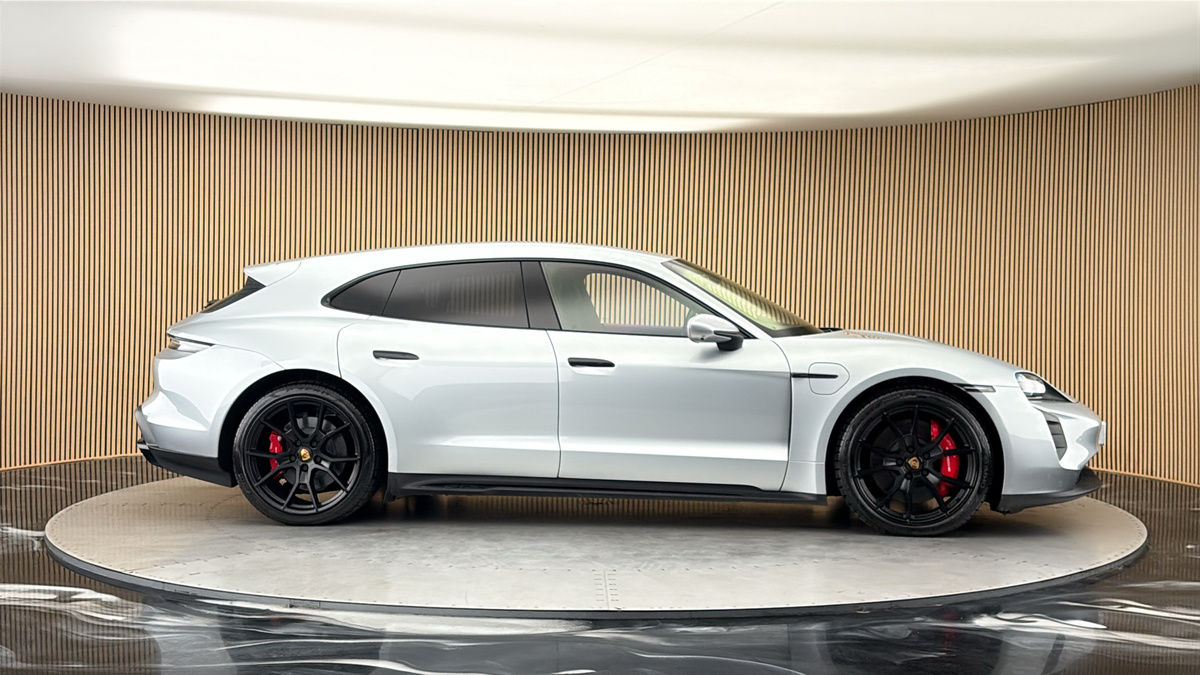 More views of Porsche Taycan