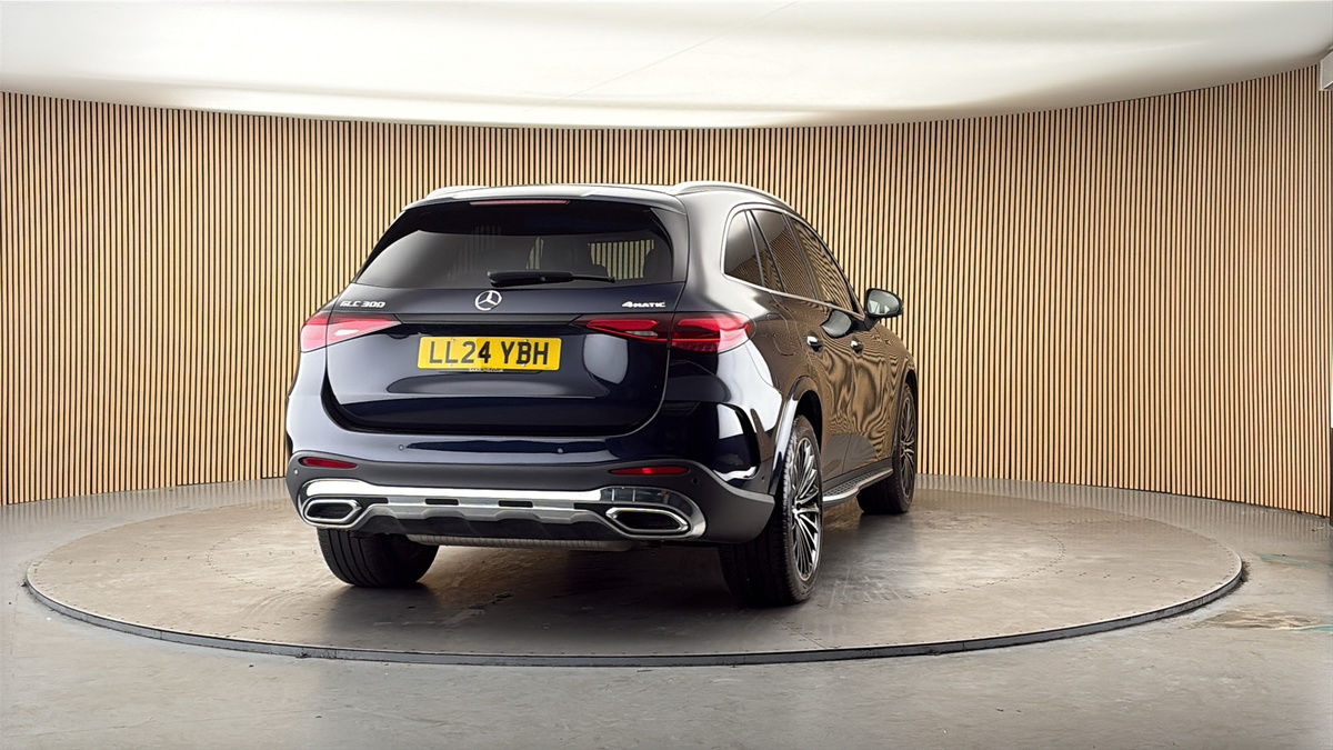 More views of Mercedes-Benz GLC