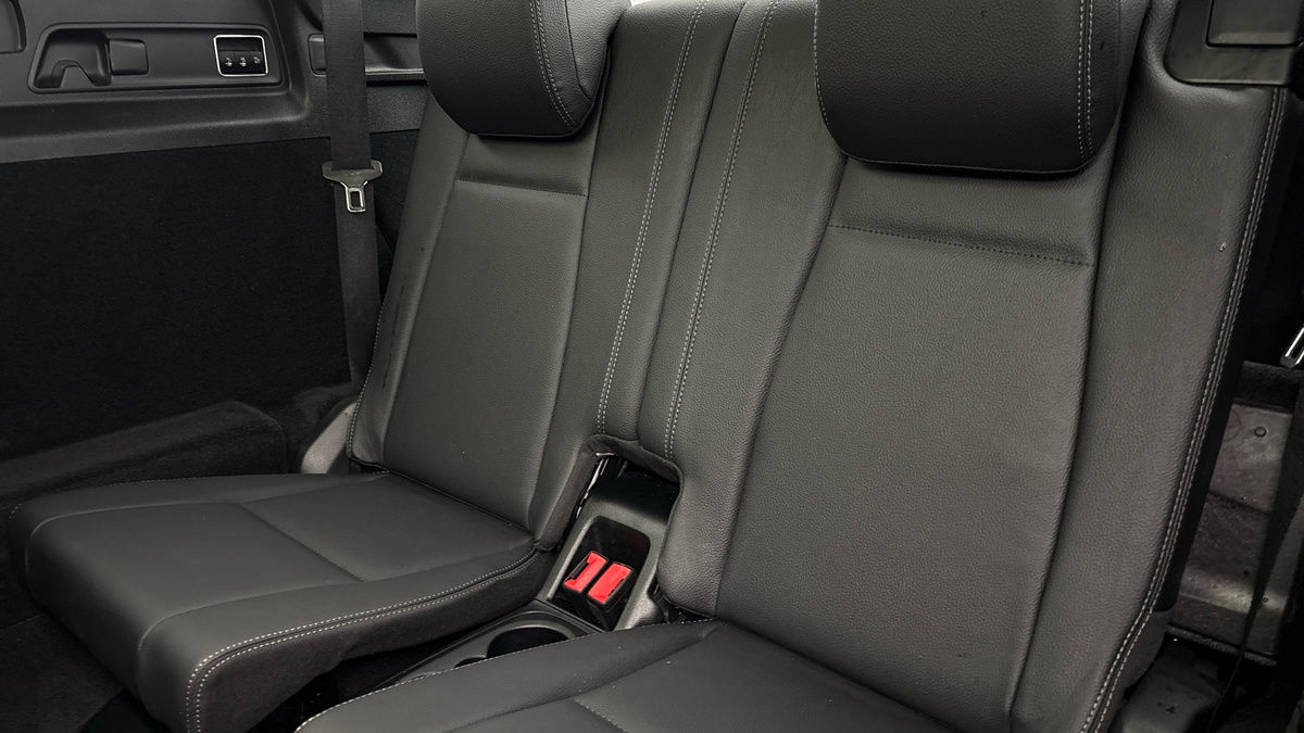 Mercedes-Benz GLE Image 25