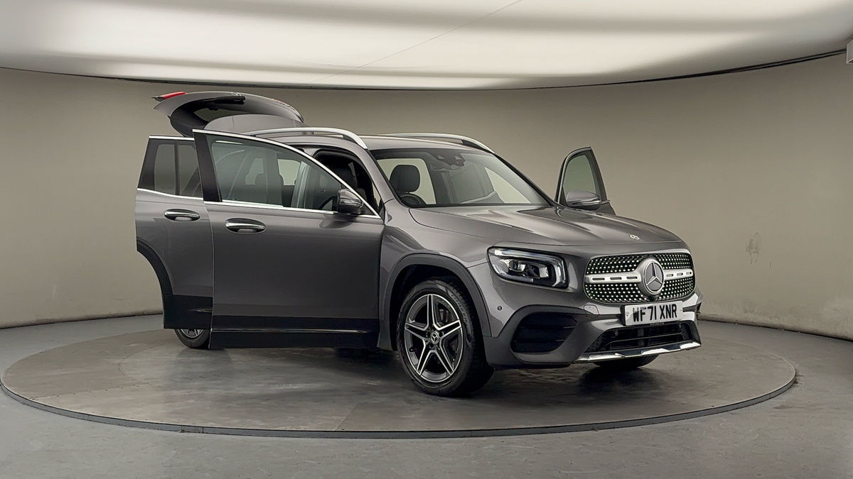 More views of Mercedes-Benz GLB