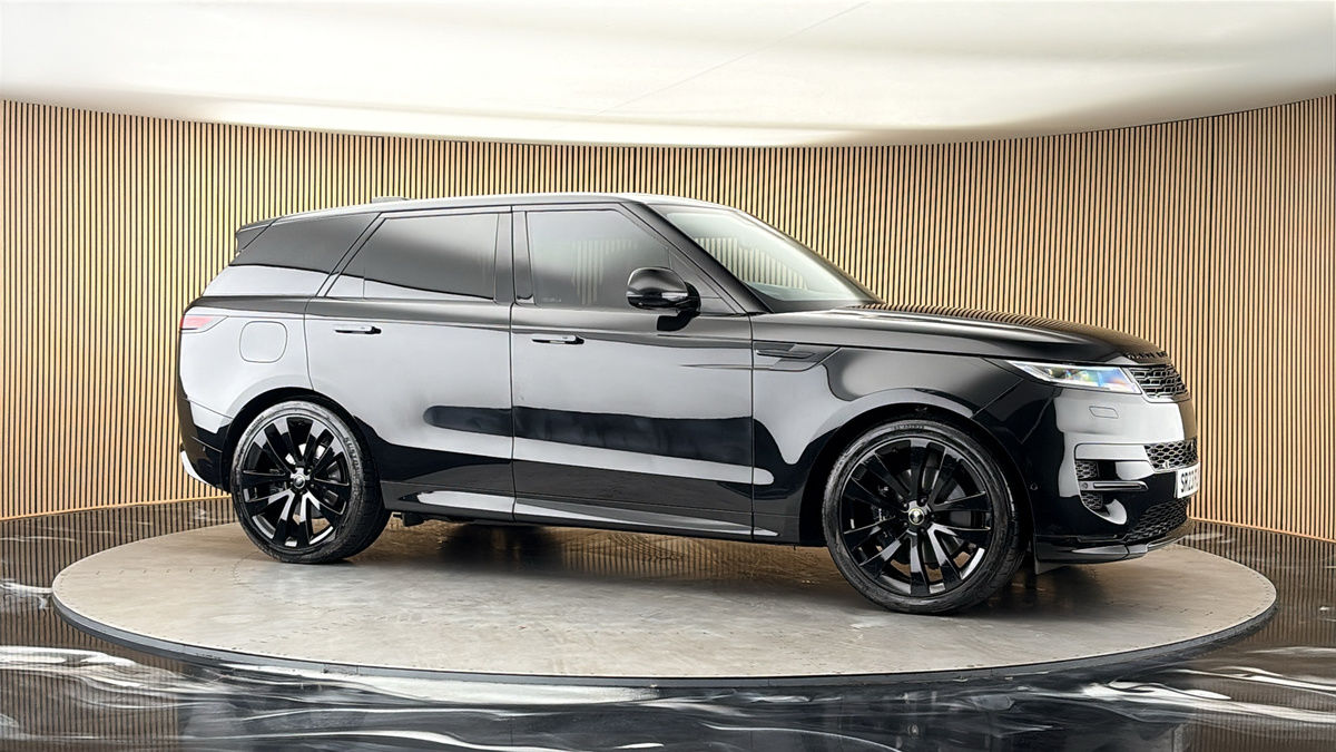 More views of Land Rover Range Rover Sport