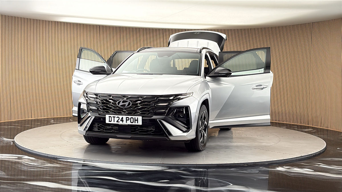 More views of Hyundai TUCSON