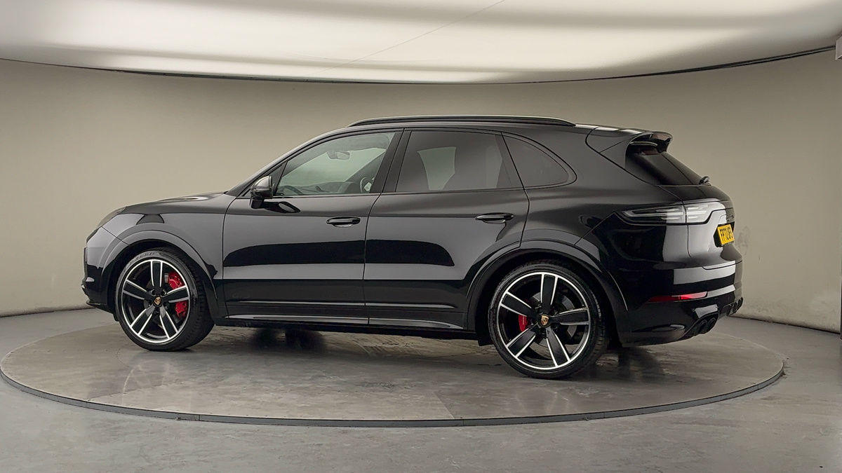 More views of Porsche Cayenne