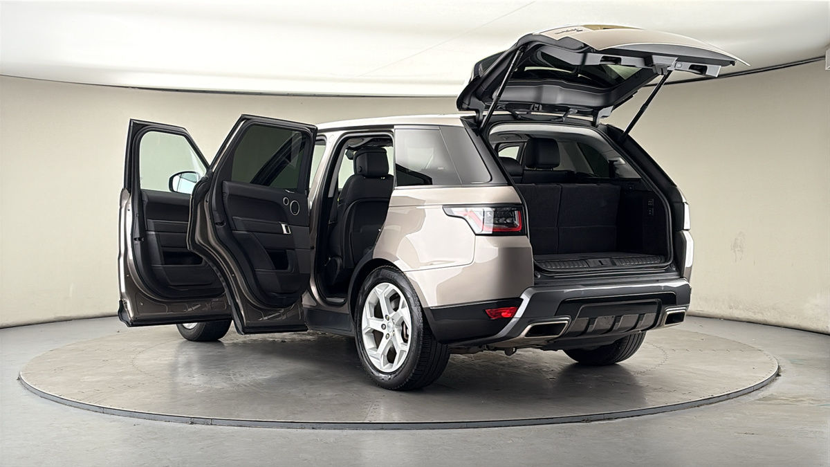 Land Rover Range Rover Sport Image 23