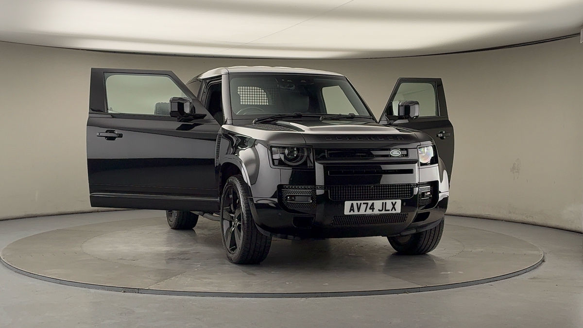 More views of Land Rover Defender 90