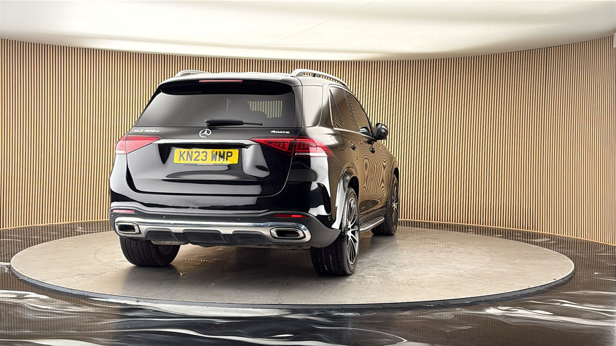 More views of Mercedes-Benz GLE
