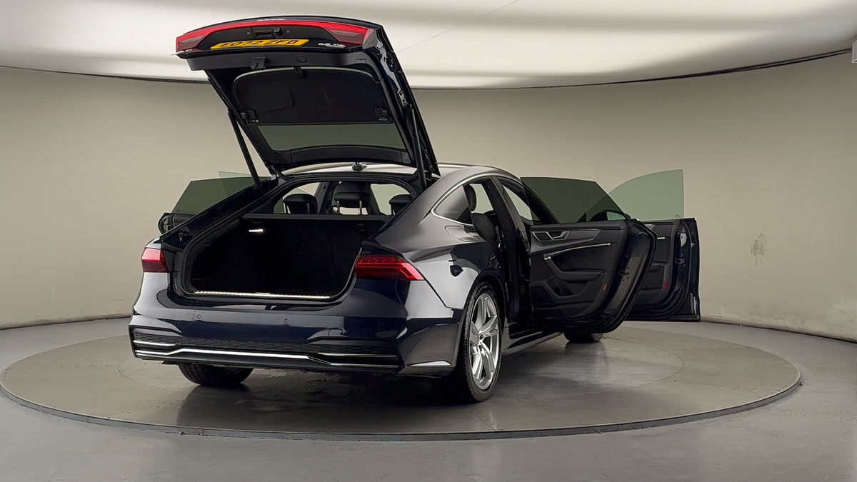 More views of Audi A7