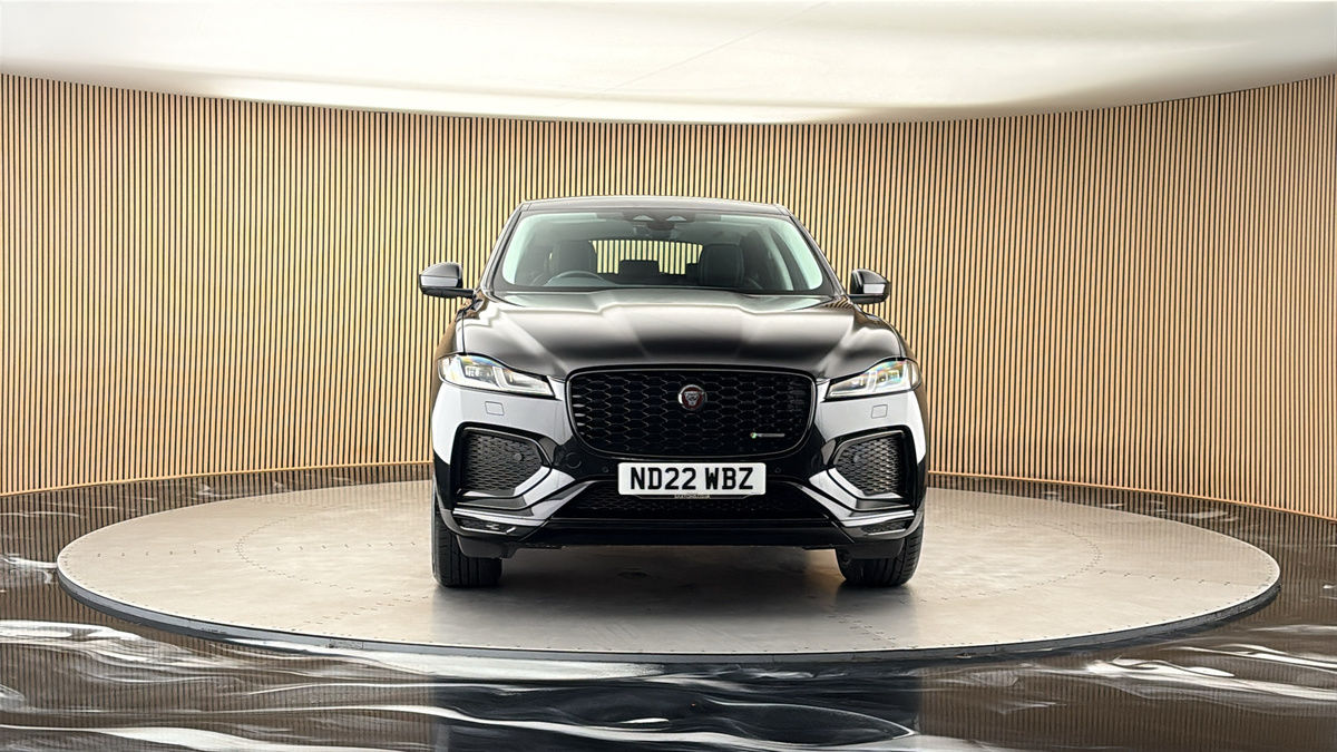 More views of Jaguar F-PACE