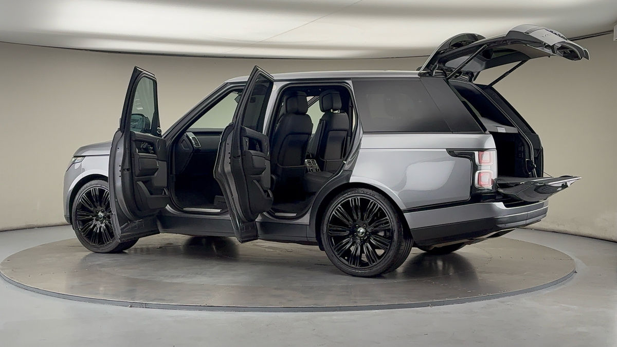 More views of Land Rover Range Rover