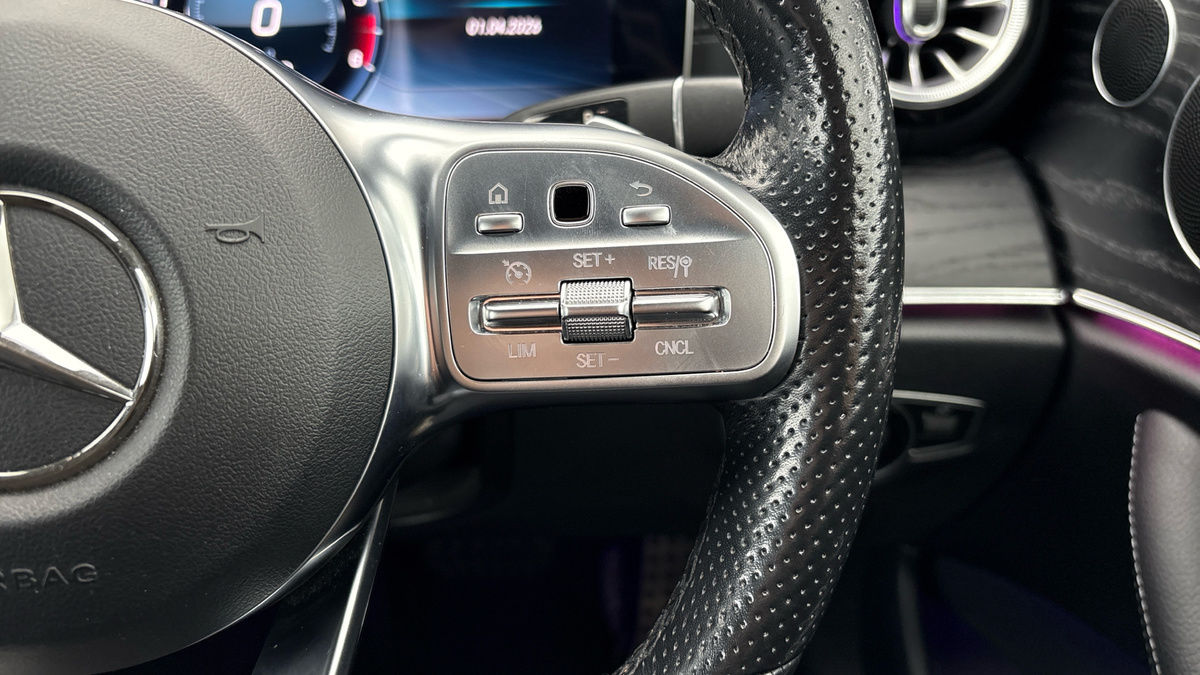 Mercedes-Benz E Class Image 14