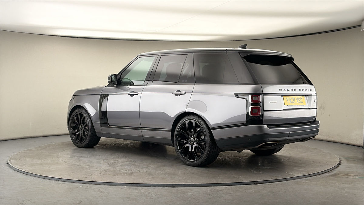 More views of Land Rover Range Rover