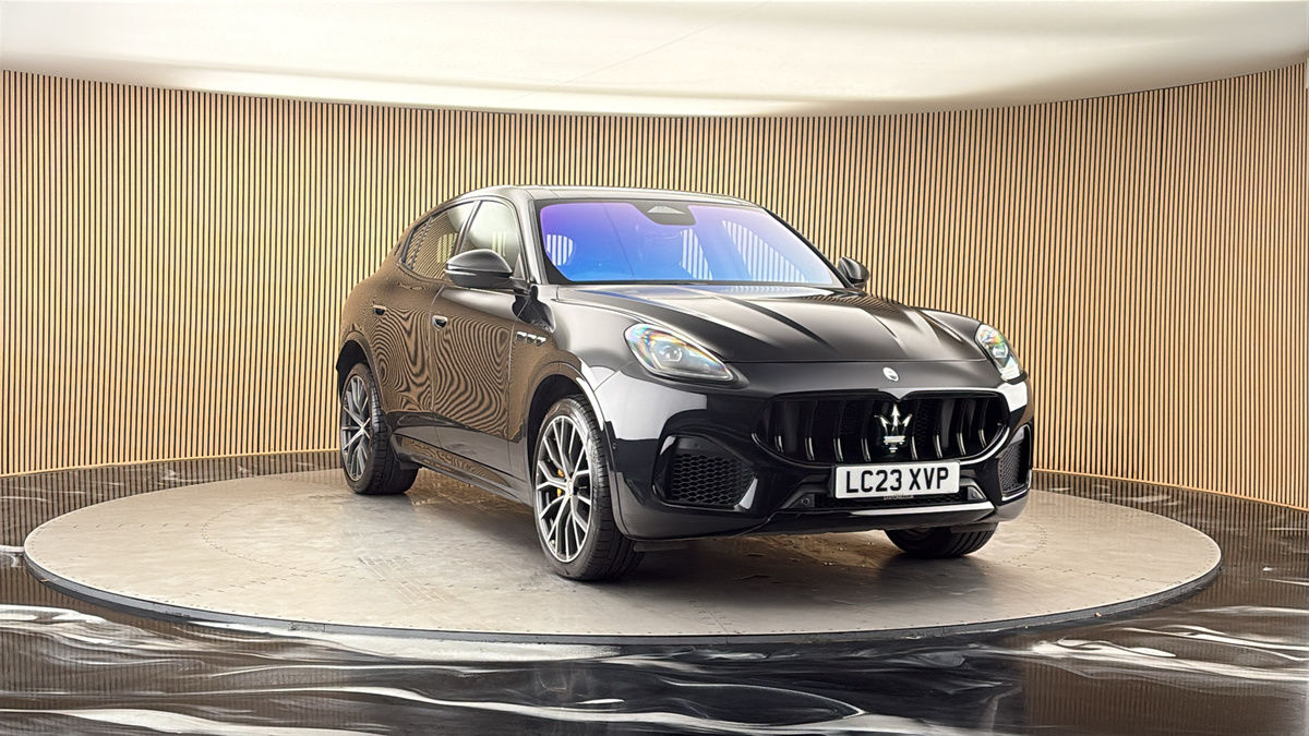 More views of Maserati Grecale