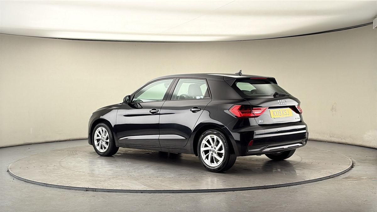 More views of Audi A1