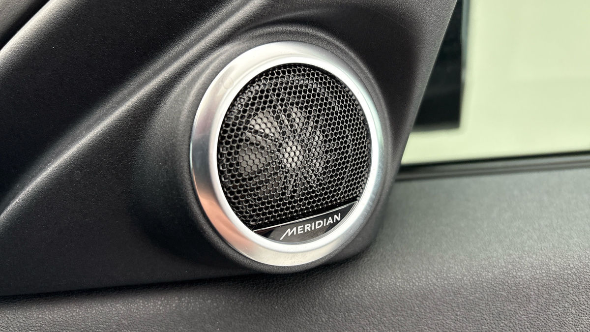 Land Rover Range Rover Evoque Image 25