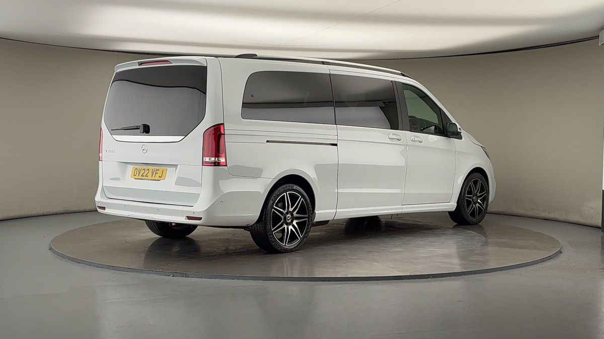 Mercedes-Benz V Class Image 21